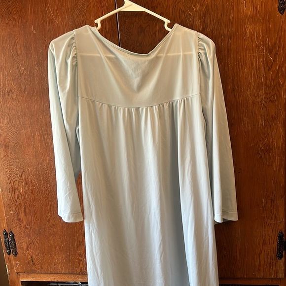 Ladies Polyester Button Robe - Picture 6 of 6